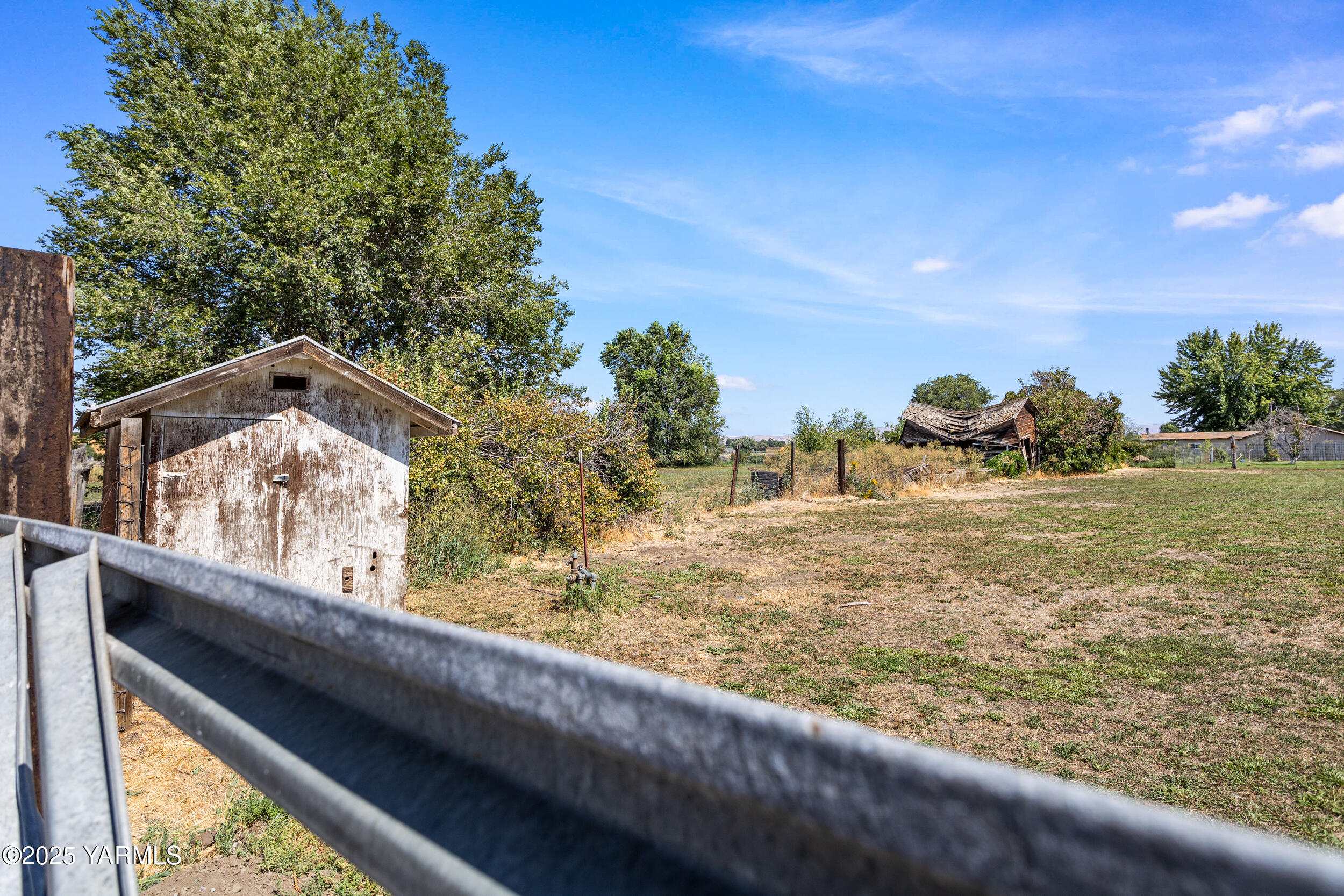 10309 Hughes Road Yakima, WA 98903 - Photo 25 of 40 10309Hughes_31