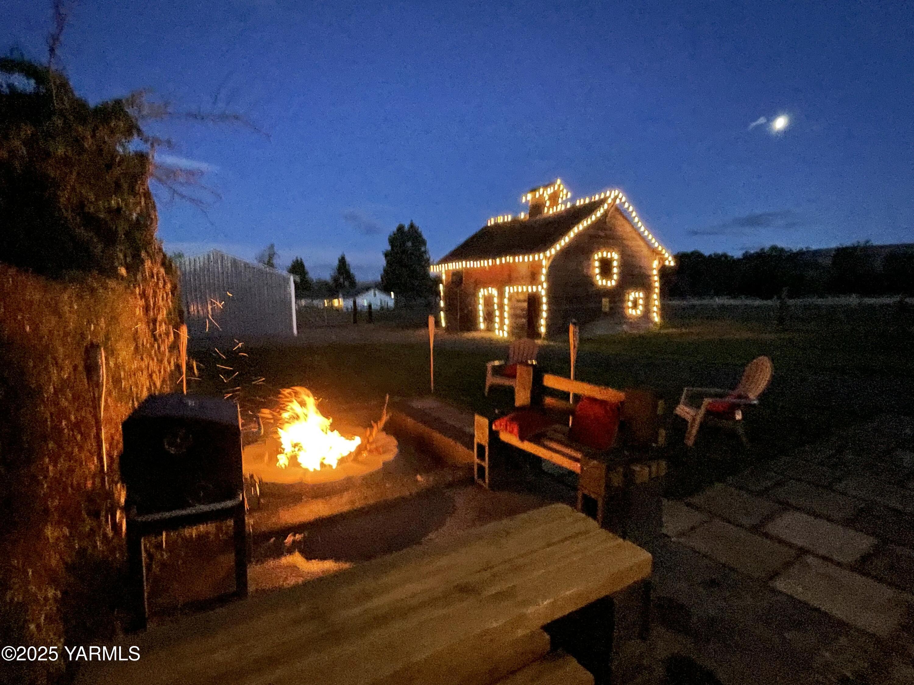 10309 Hughes Road Yakima, WA 98903 - Photo 4 of 40 IMG_0710