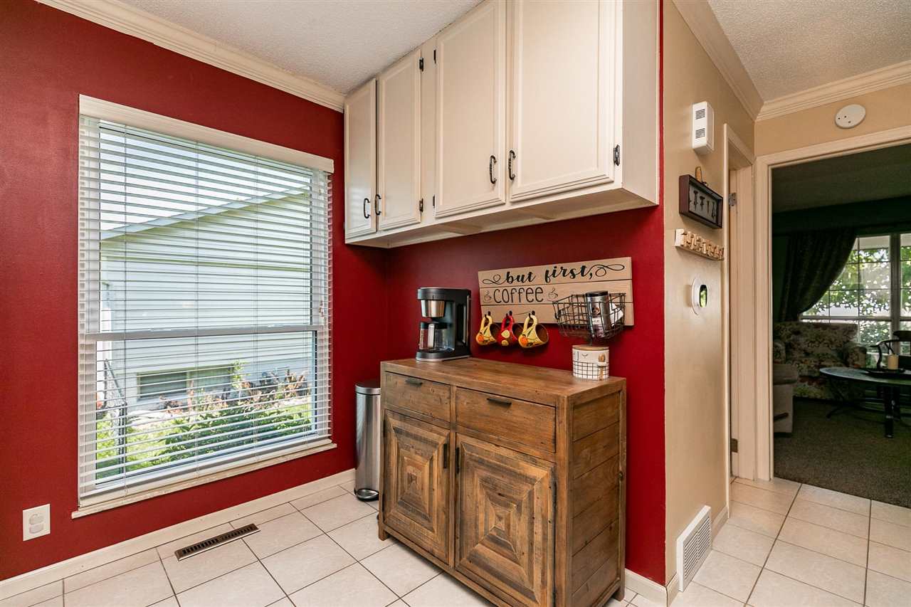 327 Boyson Road Northeast Cedar Rapids, IA 52402 - Photo 10 of 31 Gallery Image 10