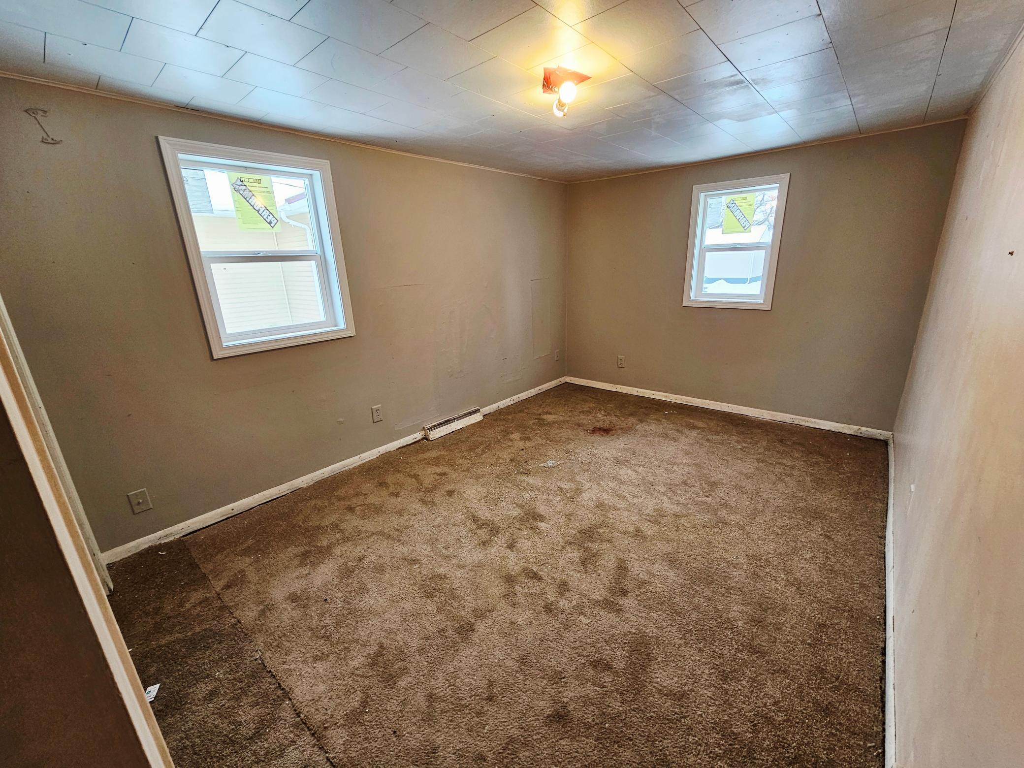 905 6th Street Clarkfield, MN 56223 - Photo 5 of 8
