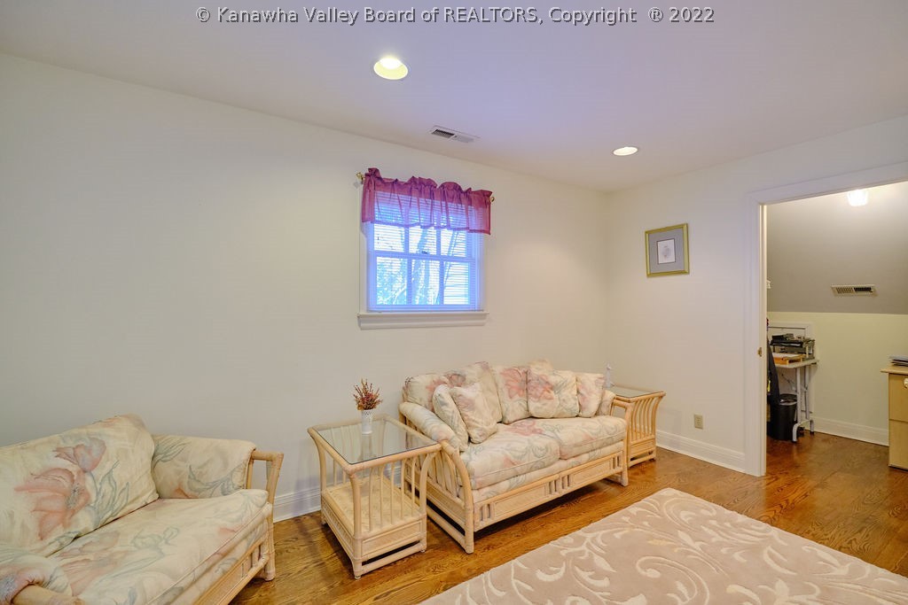 1024 Glen Road Charleston, WV 25314 - Photo 29 of 40 Gallery Image 29