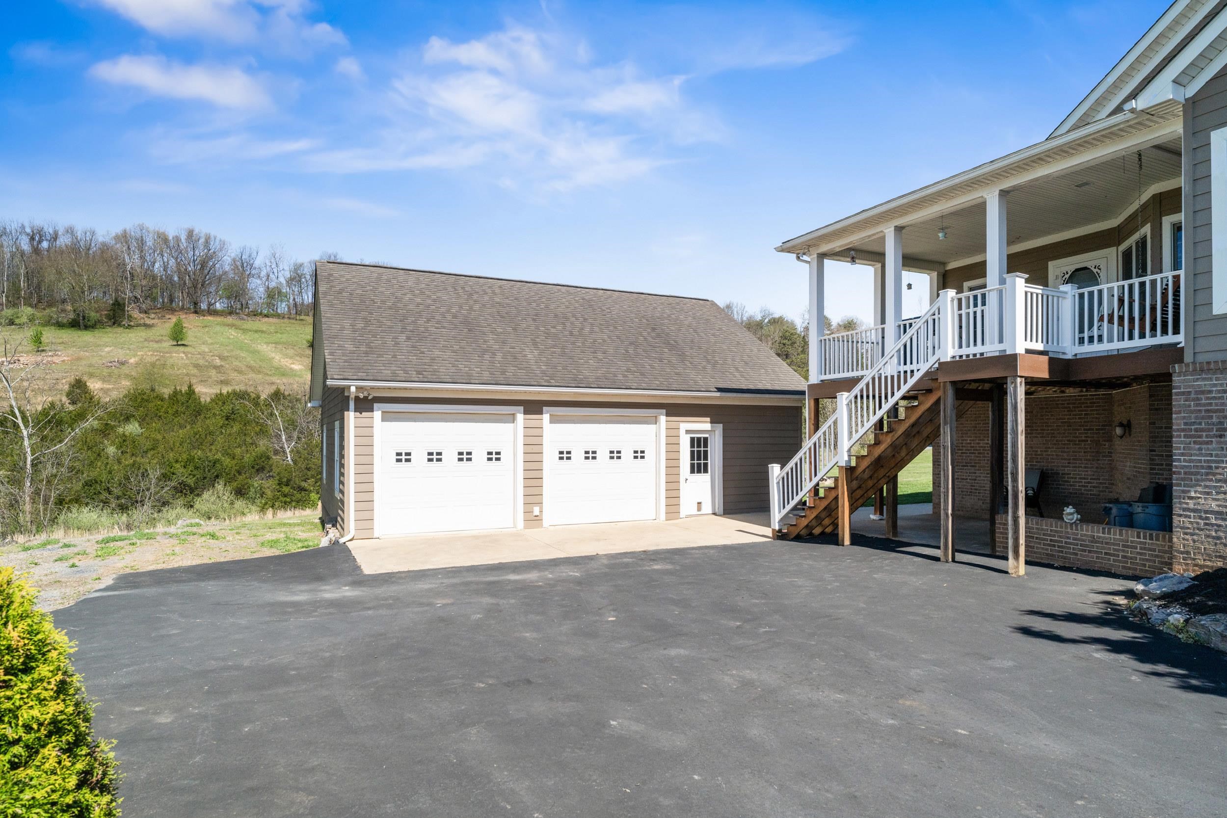 721 Lea Port Road Verona, VA 24482 - Photo 5 of 63