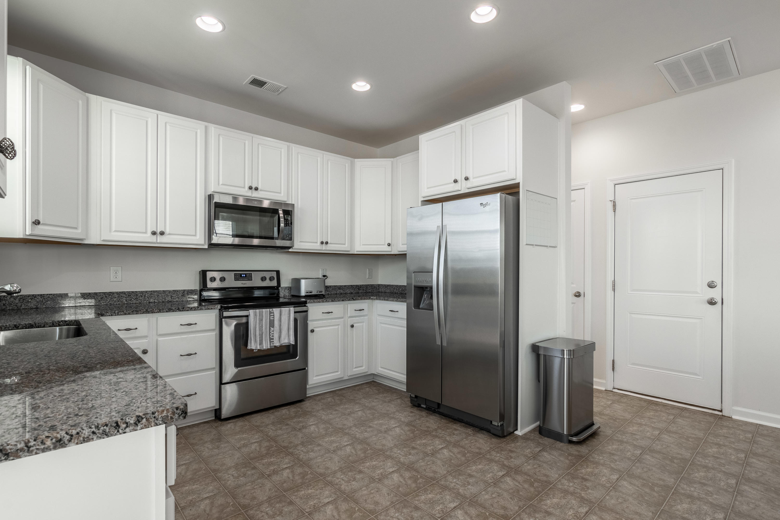 152 Oyama Road Summerville, SC 29486 - Photo 10 of 30 oyama23