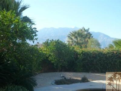 68433 Riviera Road Cathedral City, CA 92234 - Photo 18 of 21 a view of a backyard