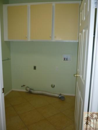 68433 Riviera Road Cathedral City, CA 92234 - Photo 19 of 21 a small space with a sink
