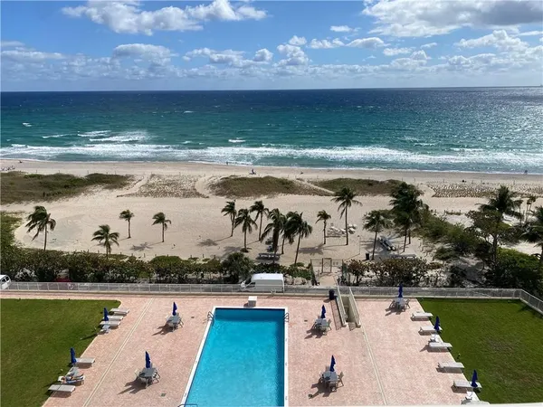 $2,800 | 750 North Ocean Boulevard, Unit 1009, Pompano Beach, FL 33062