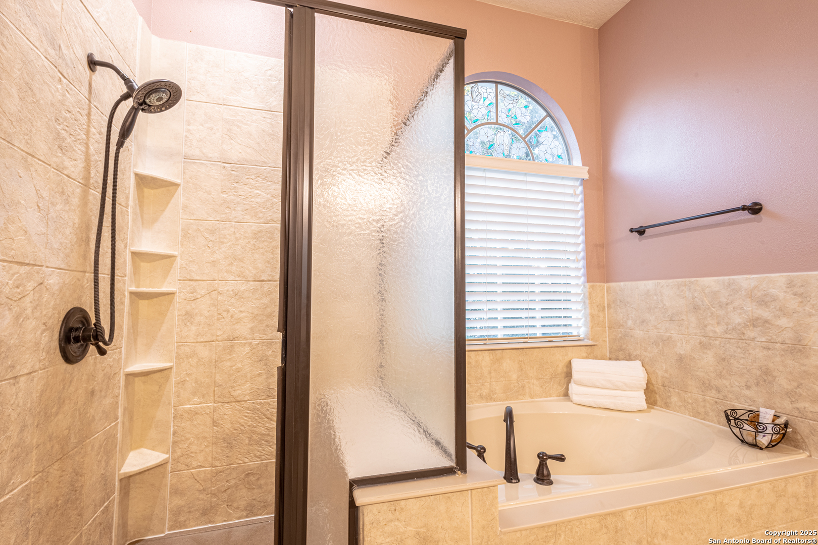 15314 Rompel Oak San Antonio, TX 78232 - Photo 17 of 25