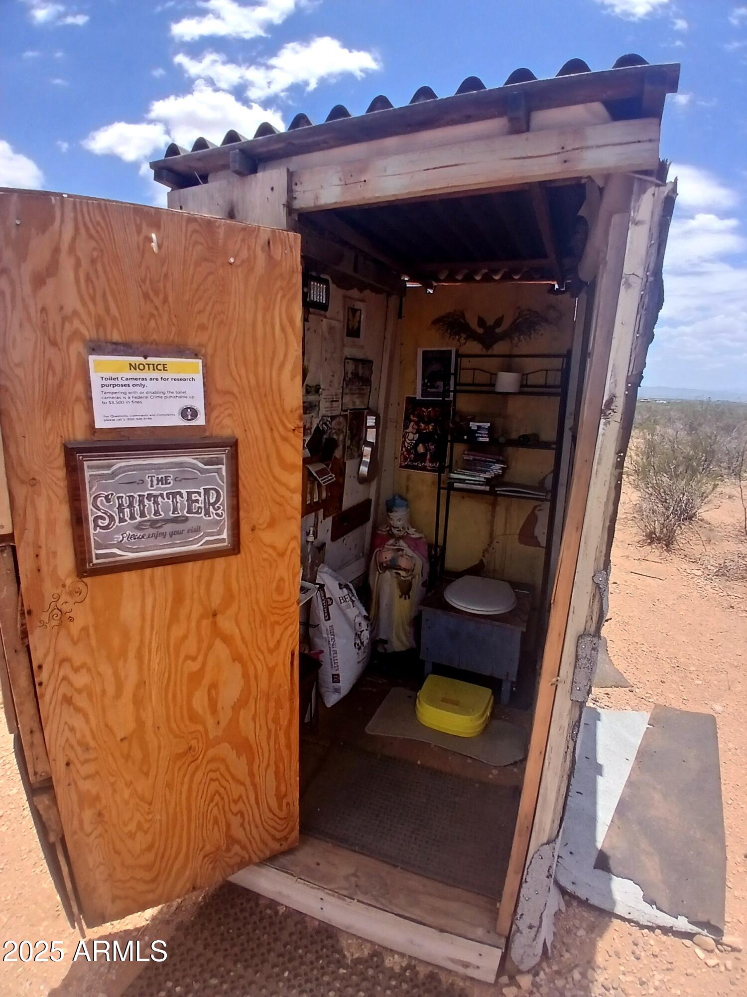 3283 C. Los Vientos Douglas, AZ 85607 - Photo 17 of 20 a view of water heater room