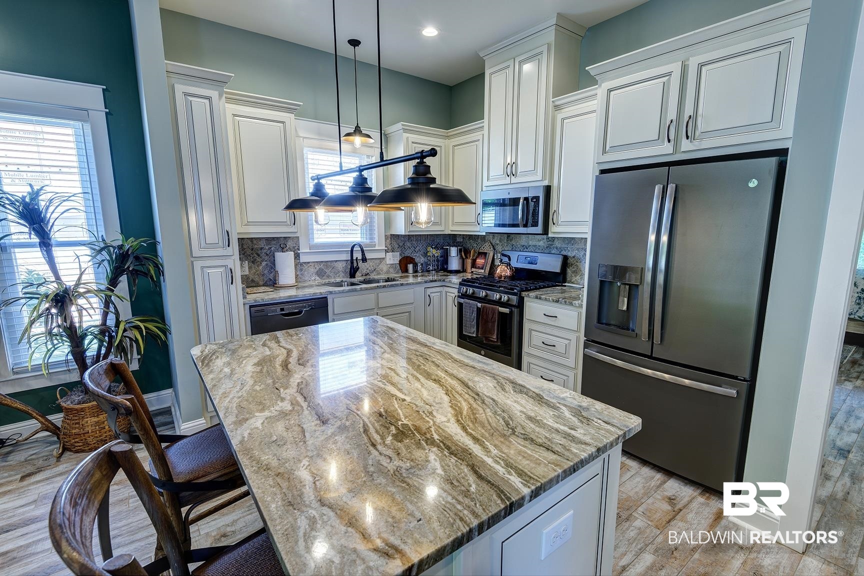 12400 Reunion Place Foley, AL 36535 - Photo 26 of 50 Kitchen Island