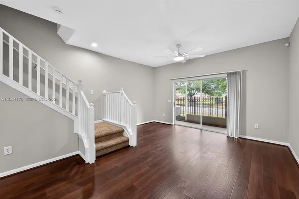 $208,500 | 12966 Kings Crossing Drive, Gibsonton, FL 33534