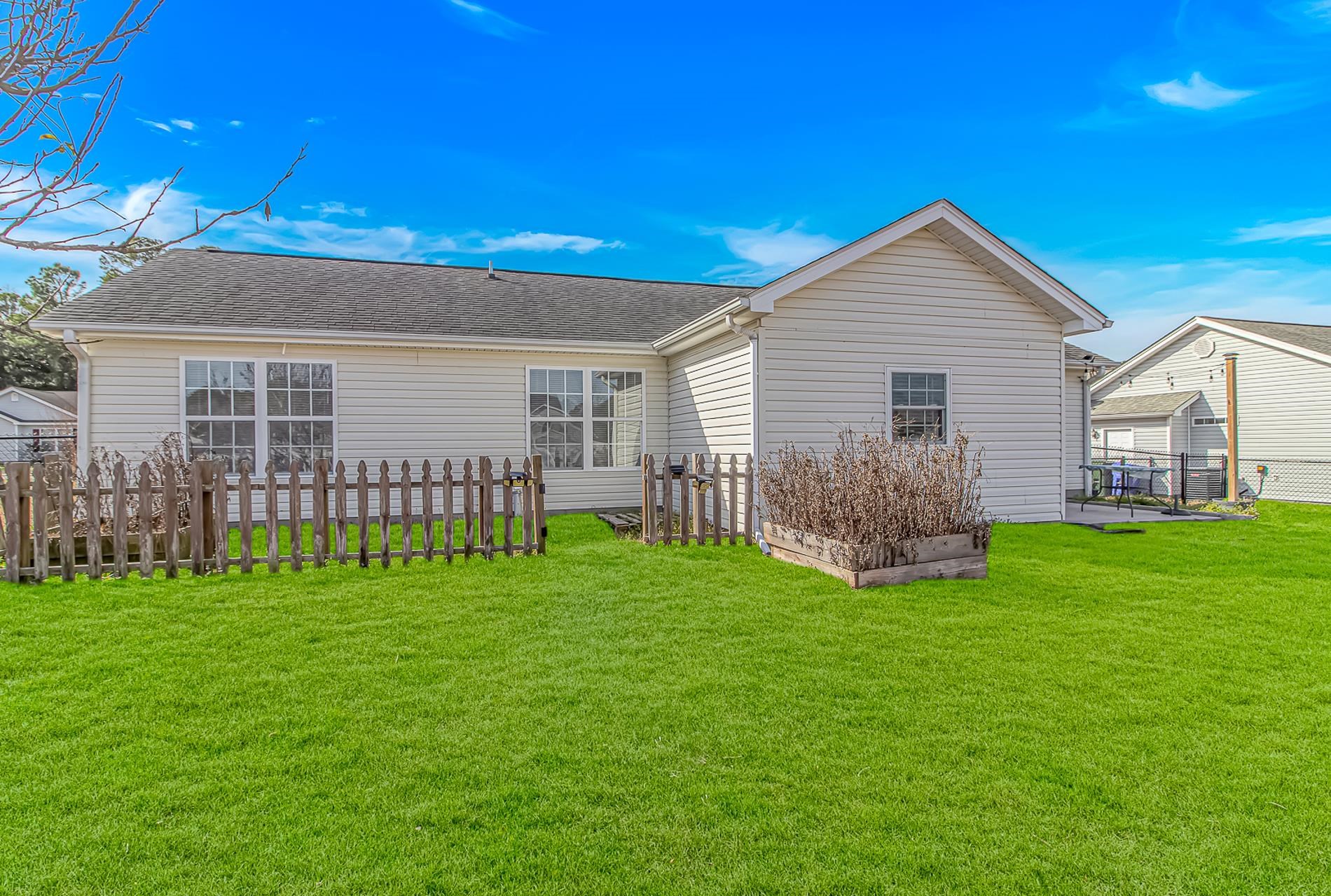 1012 Cadbury Court Conway, SC 29527 - Photo 37 of 40 Rear view of property featuring a shingled roof
