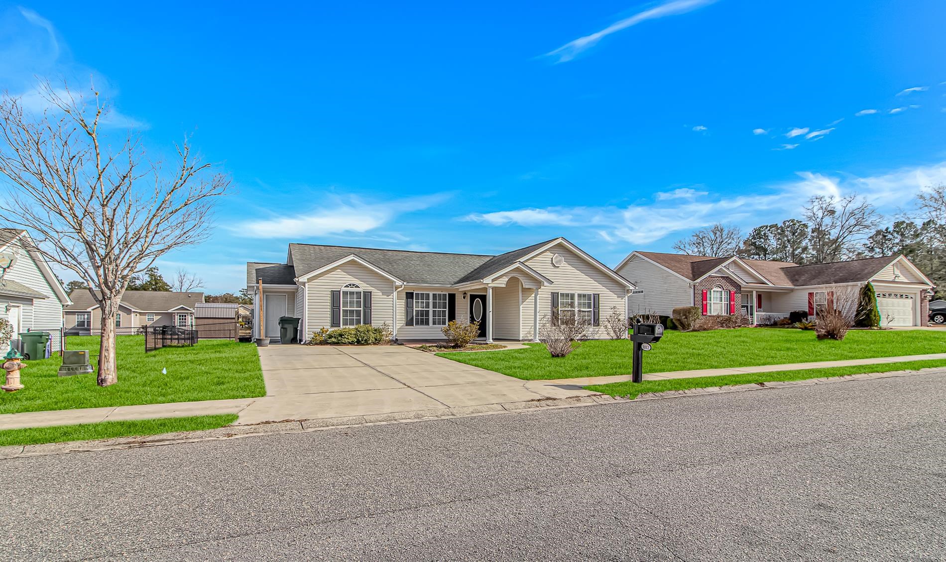 1012 Cadbury Court Conway, SC 29527 - Photo 4 of 40 Single story home with a front yard and concrete driveway