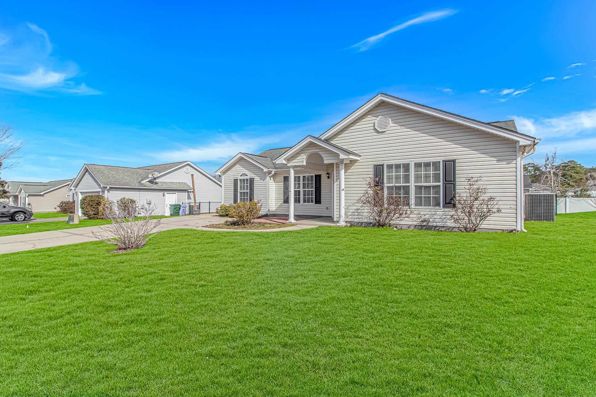 1012 Cadbury Court Conway, SC 29527 - Photo 5 of 40 Ranch-style house with concrete driveway