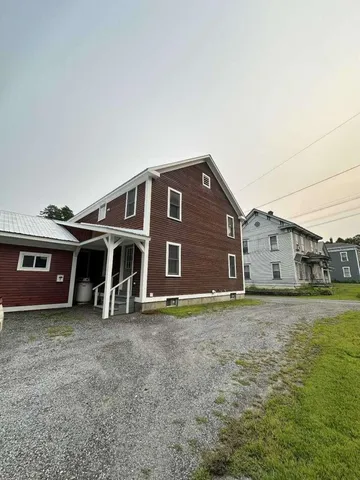 $425,000 | 17 Central Street, Randolph, VT 05060