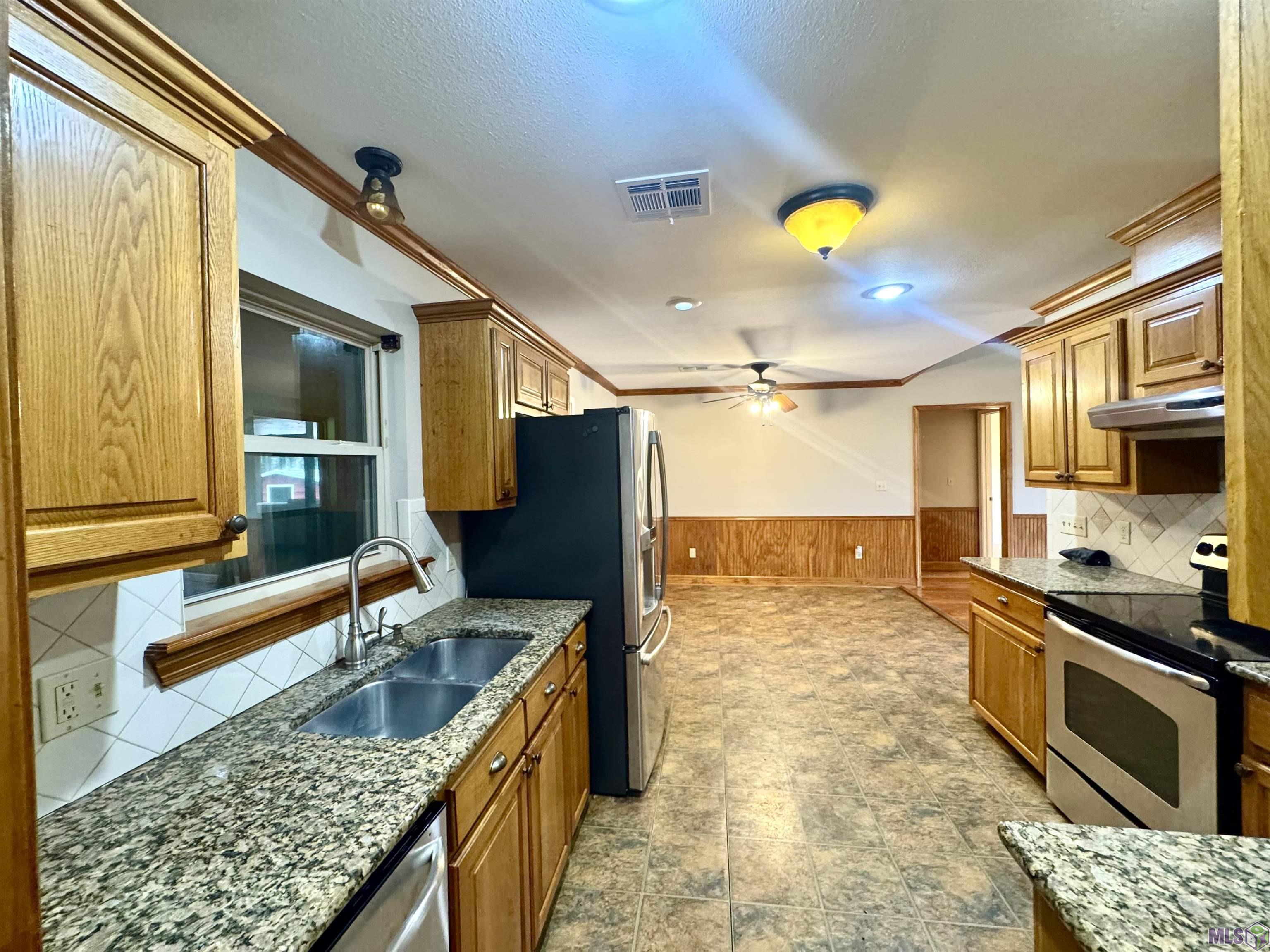 115 Lakeview Street Pierre Part, LA 70339 - Photo 11 of 32