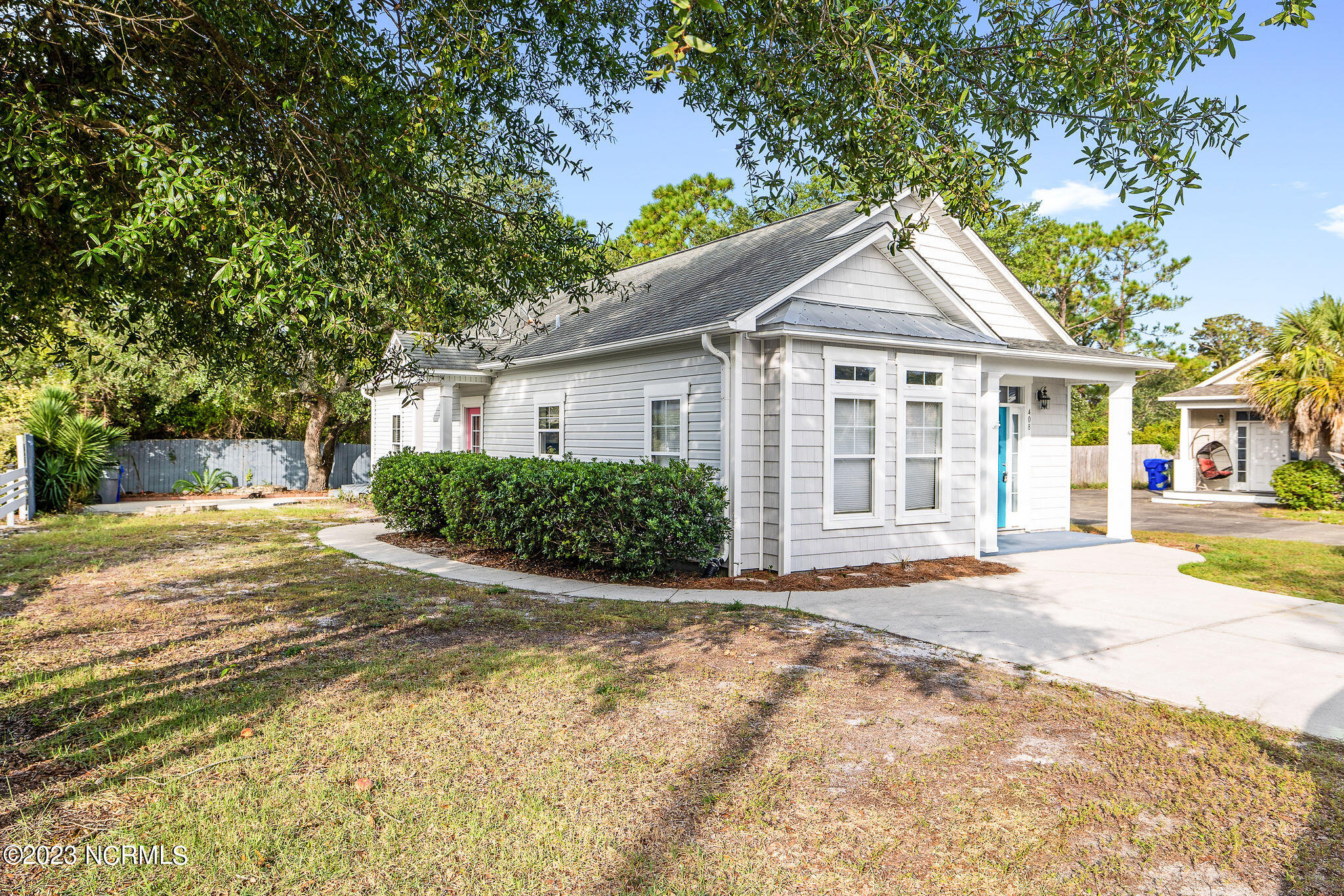 408 Risley Road Carolina Beach, NC 28428 - Photo 25 of 38 Left exterior