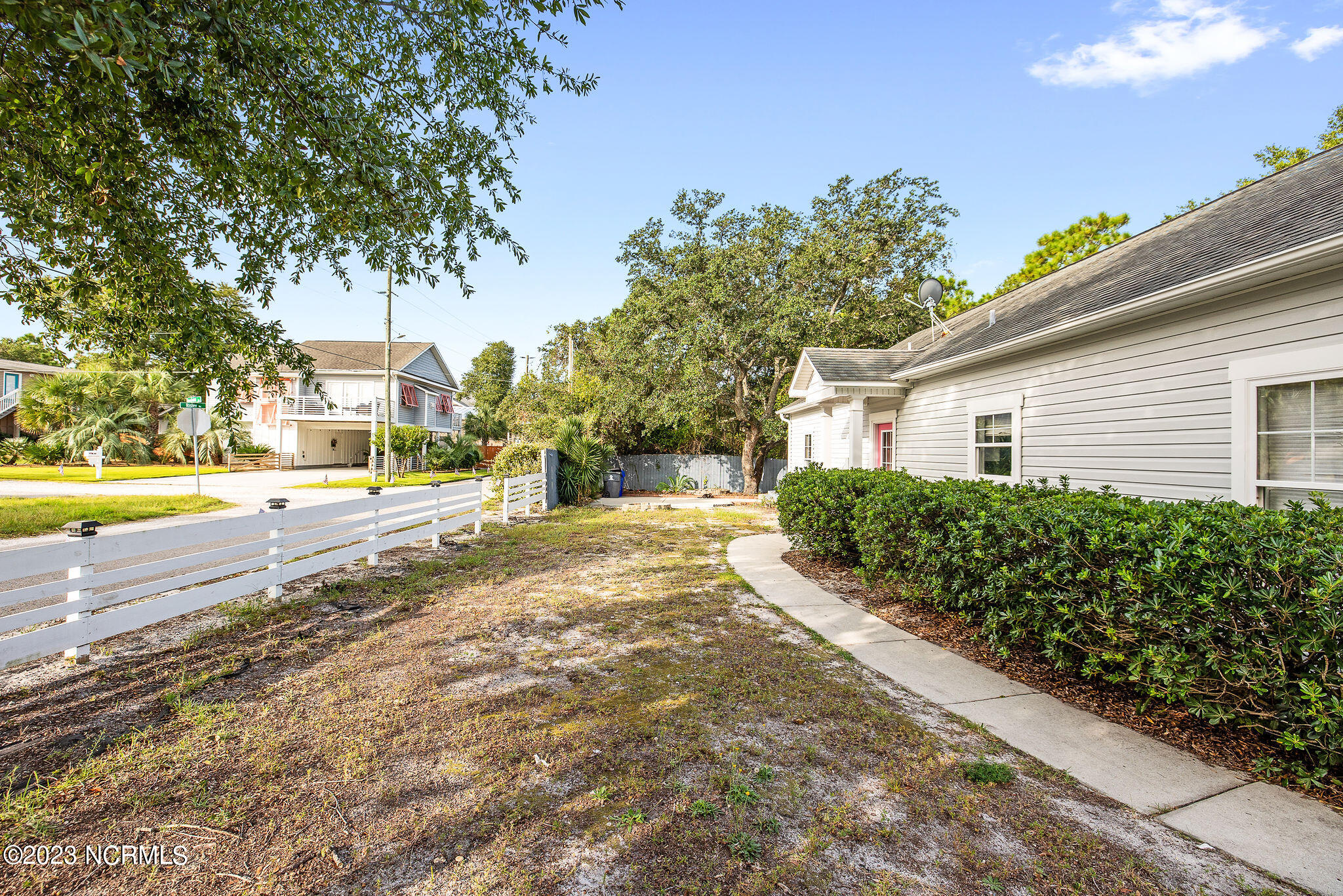 408 Risley Road Carolina Beach, NC 28428 - Photo 26 of 38 Left exterior