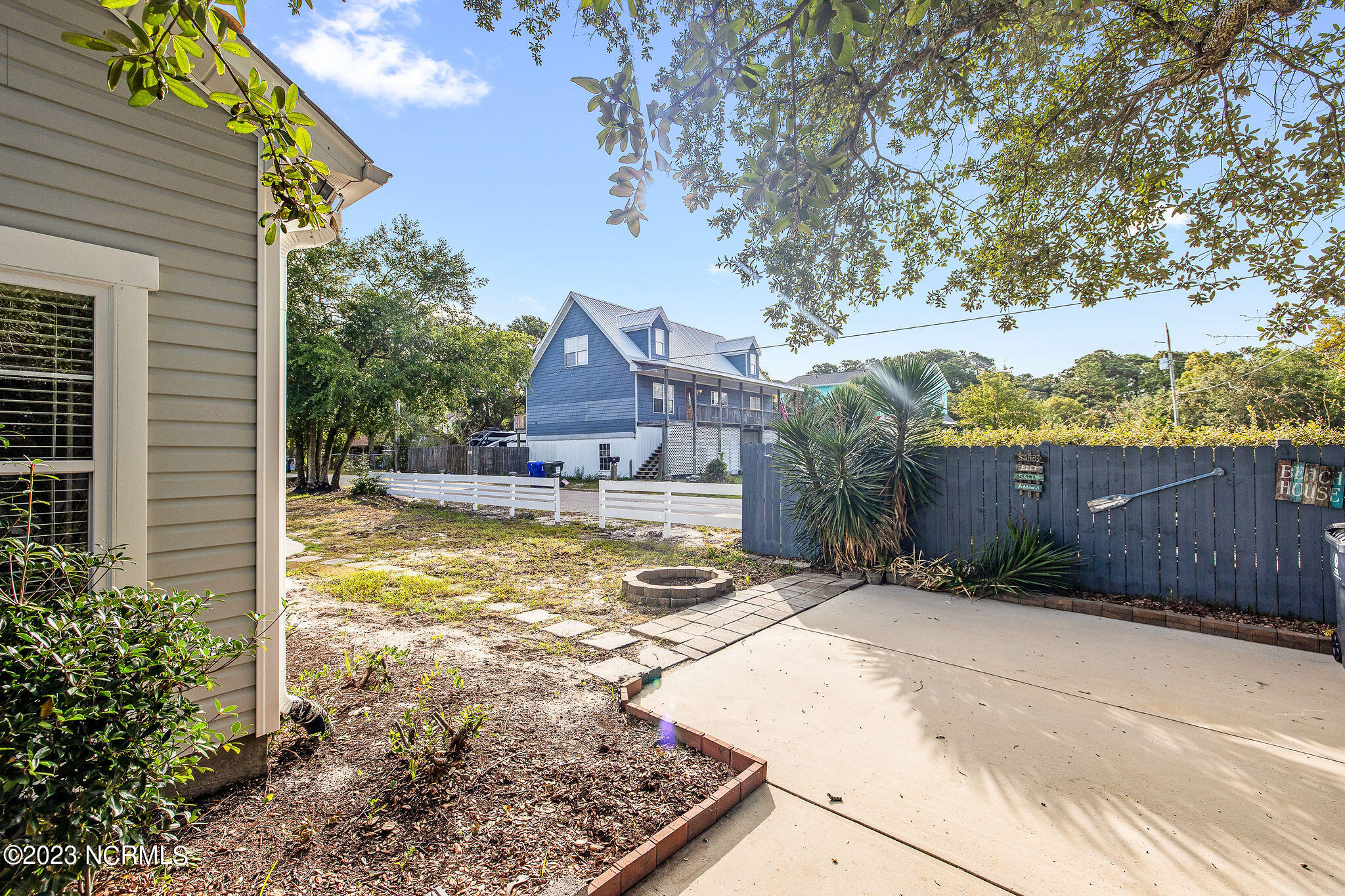 408 Risley Road Carolina Beach, NC 28428 - Photo 29 of 38 Patio/Firepit