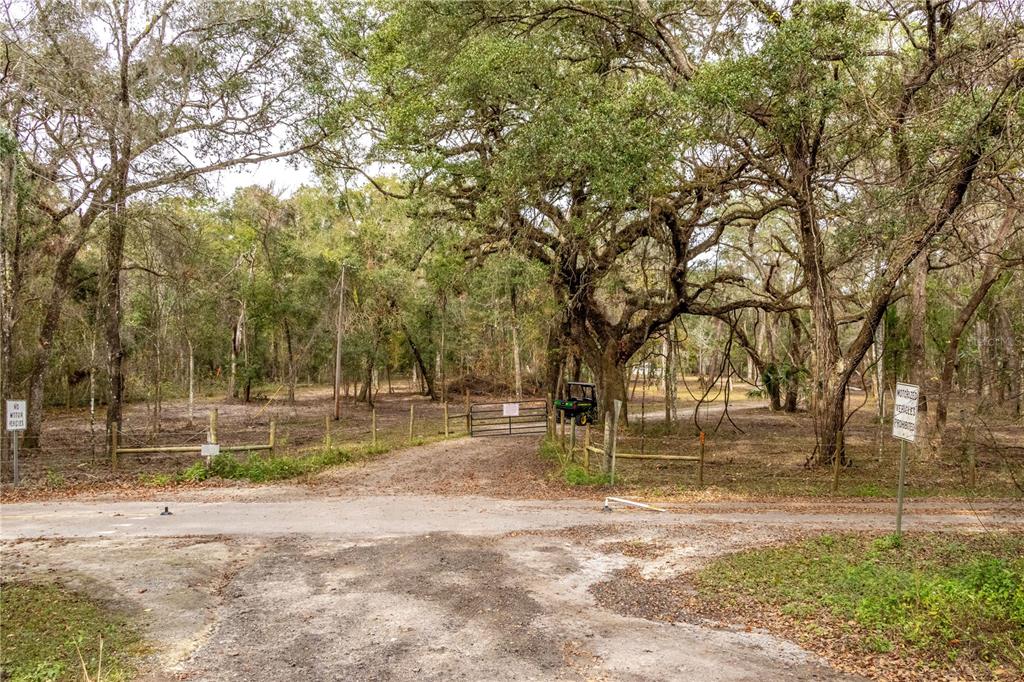 24091 Richbarn Road Brooksville, FL 34601 - Photo 30 of 43