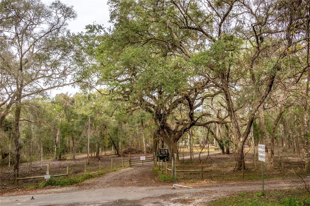 24091 Richbarn Road Brooksville, FL 34601 - Photo 31 of 43