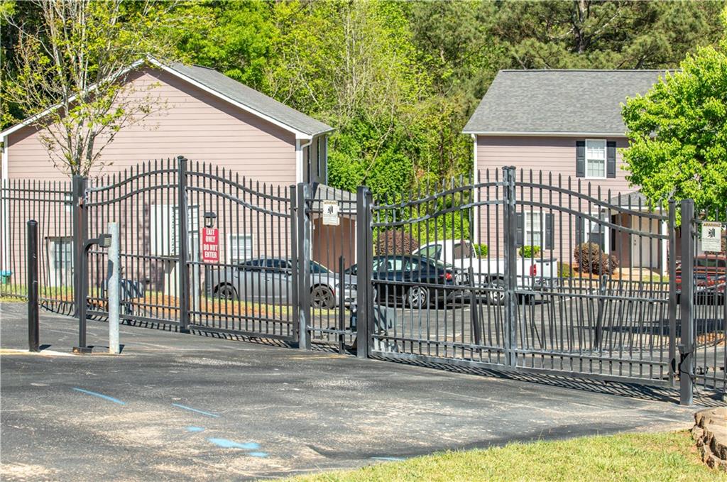 878 Hospital Road Commerce, GA 30529 - Photo 7 of 40