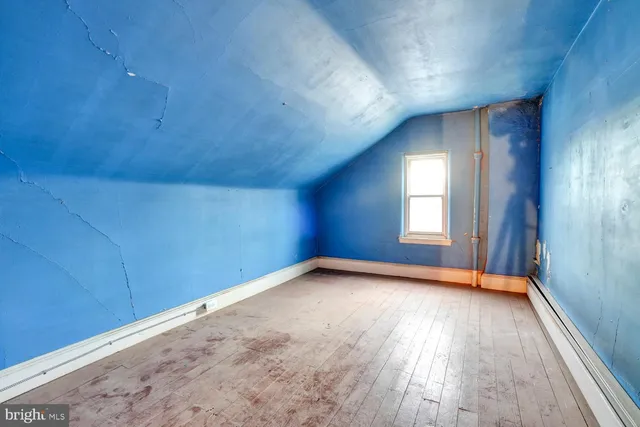 $359,900 | 174 East Main Street, Lansdale, PA 19446