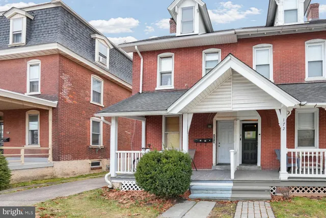 $359,900 | 174 East Main Street, Lansdale, PA 19446