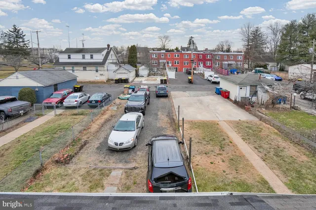 $359,900 | 174 East Main Street, Lansdale, PA 19446