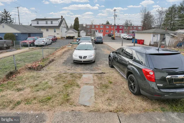 $359,900 | 174 East Main Street, Lansdale, PA 19446