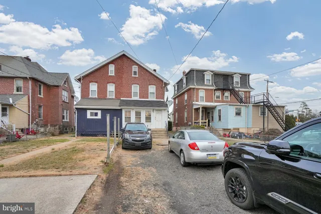 $359,900 | 174 East Main Street, Lansdale, PA 19446