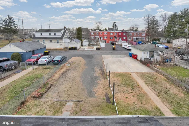 $359,900 | 174 East Main Street, Lansdale, PA 19446