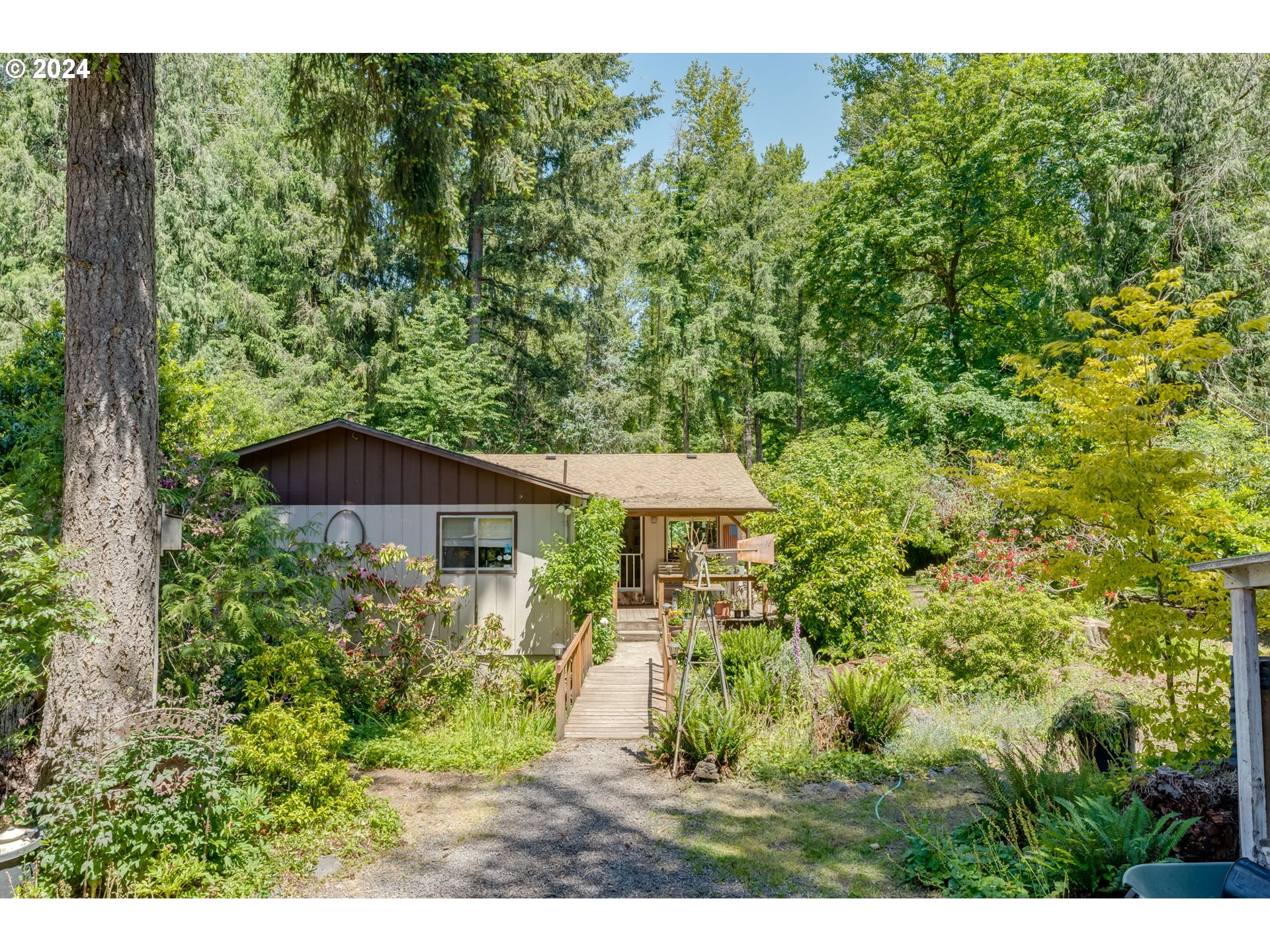 31852 South Shady Dell Road Molalla, OR 97038 - Photo 1 of 42 Gallery Image 1