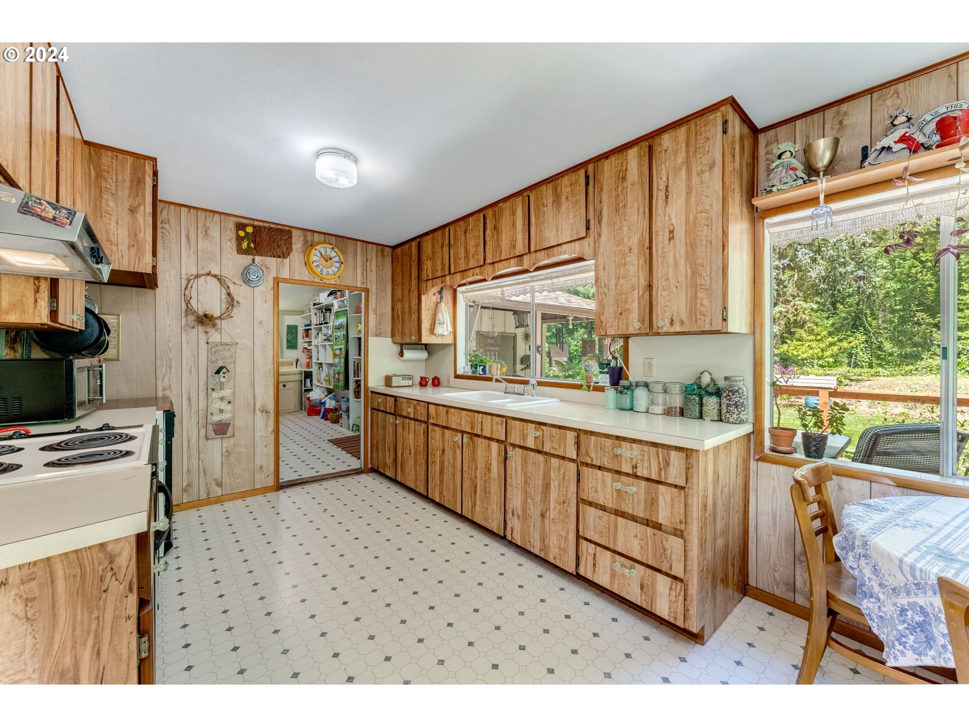 31852 South Shady Dell Road Molalla, OR 97038 - Photo 12 of 42 Gallery Image 12