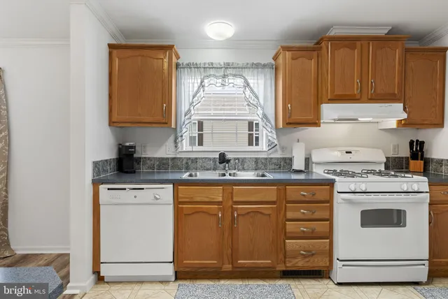 $256,000 | 86 Westin Road, Douglassville, PA 19518