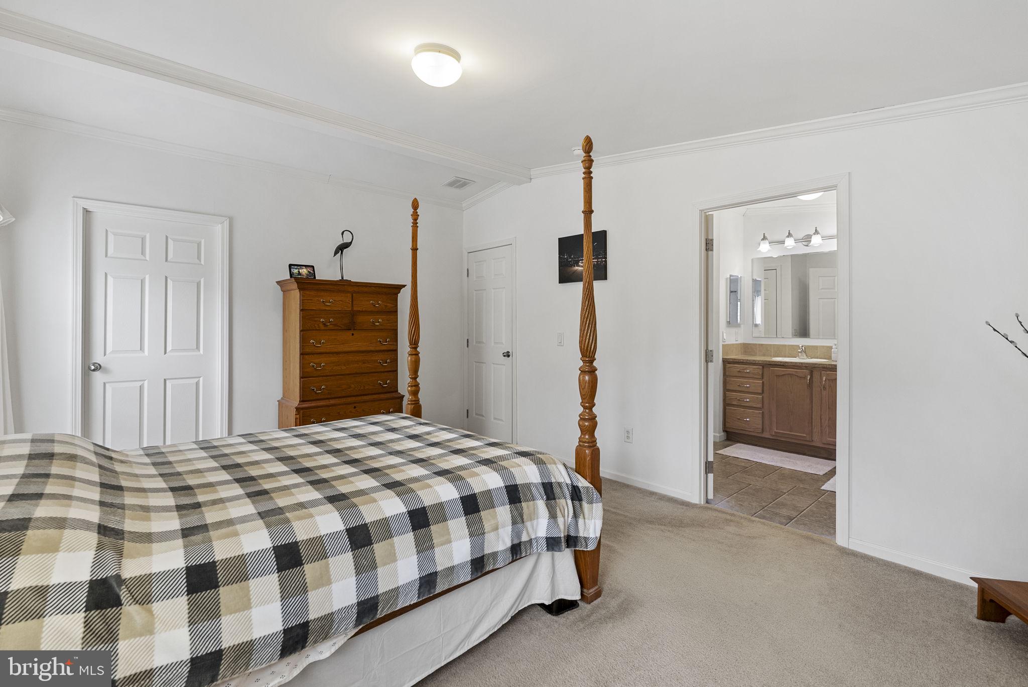 86 Westin Road Douglassville, PA 19518 - Photo 26 of 42 Primary Bedroom