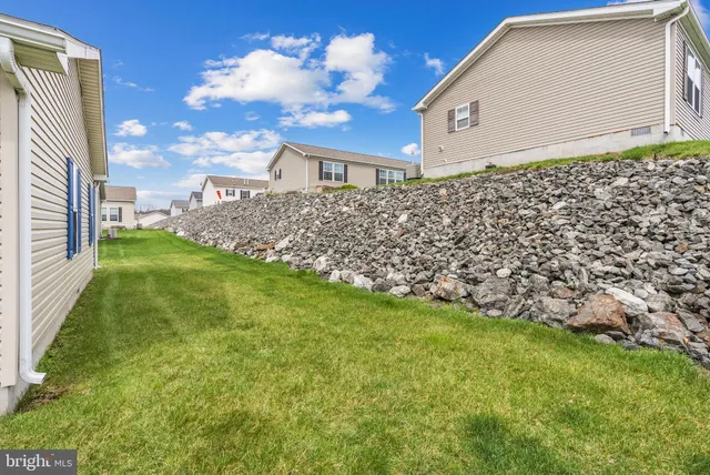 $256,000 | 86 Westin Road, Douglassville, PA 19518