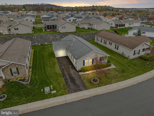 $256,000 | 86 Westin Road, Douglassville, PA 19518