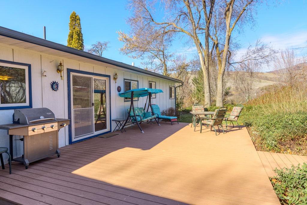 2100 North Valley View Road Ashland, OR 97520 - Photo 26 of 31 Additional Photo