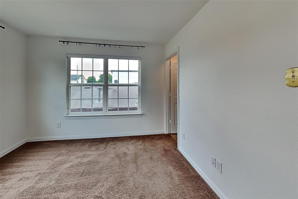 3321 Rutz Street Dallas, TX 75212 - Photo 8 of 16