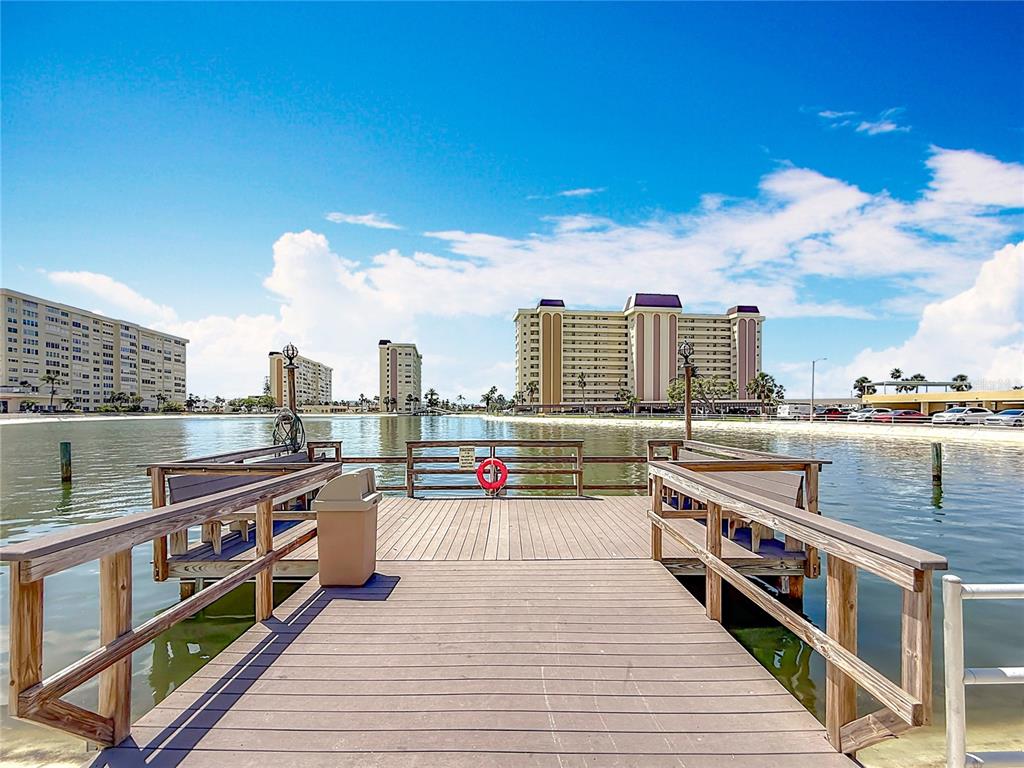 4725 Cove Circle, Unit 908 St. Petersburg, FL 33708 - Photo 39 of 61 a view of outdoor space with city view