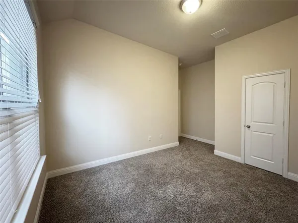 $2,500 | 8369 Blue Periwinkle Lane, Fort Worth, TX 76123