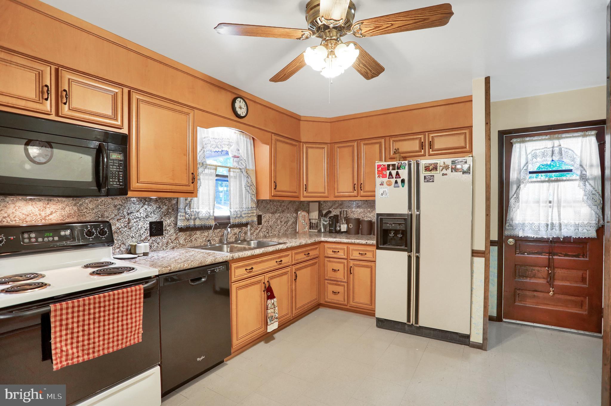 1800 Timber Road Newport, PA 17074 - Photo 10 of 105 Gallery Image 10