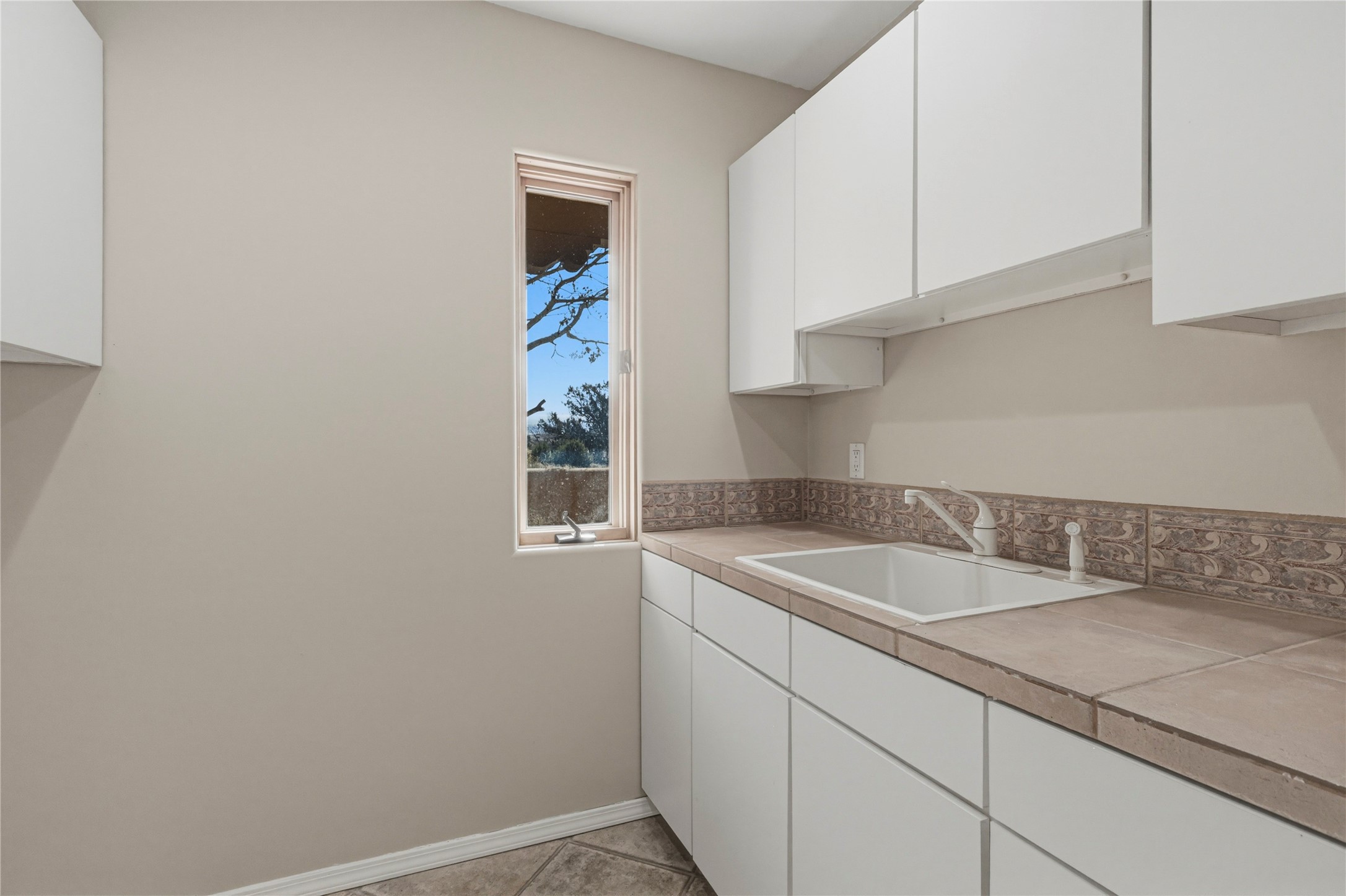 51 Rito Guicu Santa Fe, NM 87507 - Photo 26 of 62