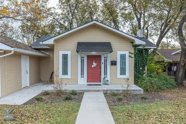 $299,900 | 2231 South 8th Street, Abilene, TX 79605