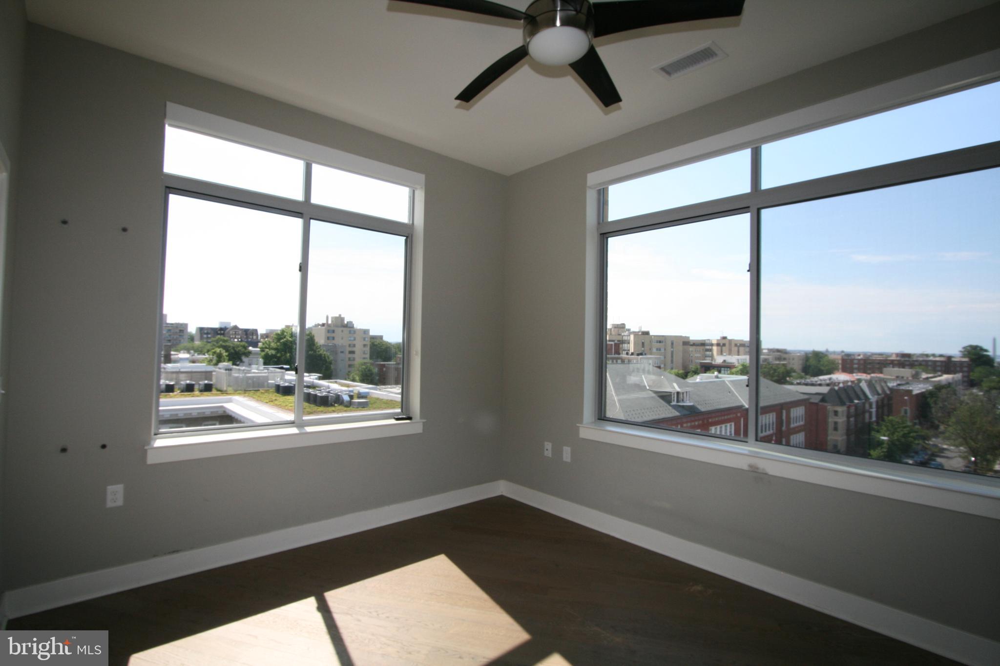 2550 17th Street Northwest, Unit 612 Washington, DC 20009 - Photo 20 of 55 a view of an empty room with a window