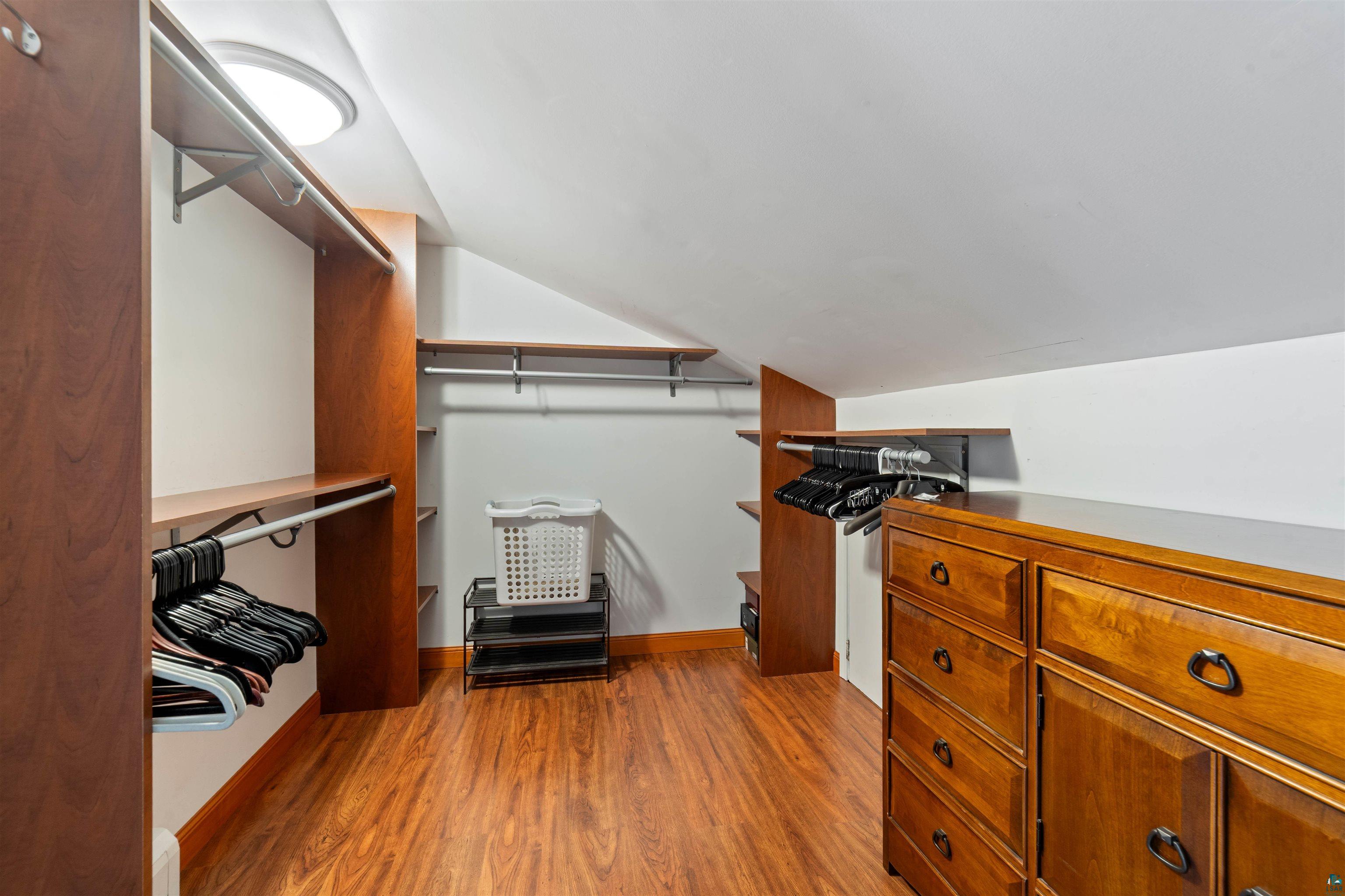 4283 Birch Valley Road Hermantown, MN 55811 - Photo 31 of 48 Large Walk-In Closet