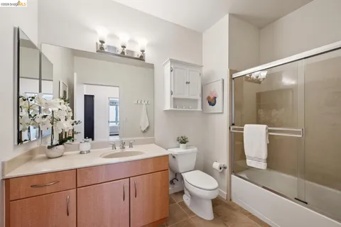 $419,000 | 1511 Jefferson Street, Unit PH 12, Oakland, CA 94612