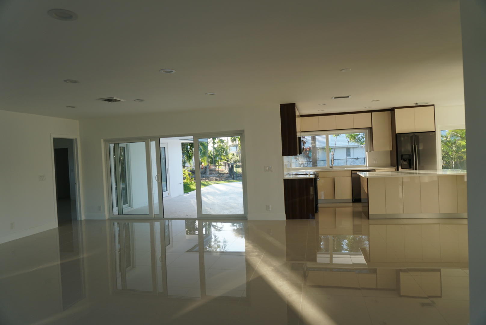 1205 Mulberry Way Boca Raton, FL 33486 - Photo 3 of 31 LRG_DSC00199.jpeg
