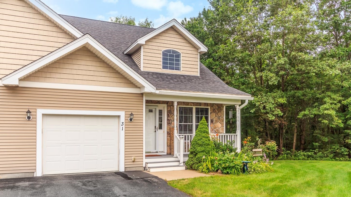 31 Arbor Circle Litchfield, NH 03052 - Photo 1 of 33