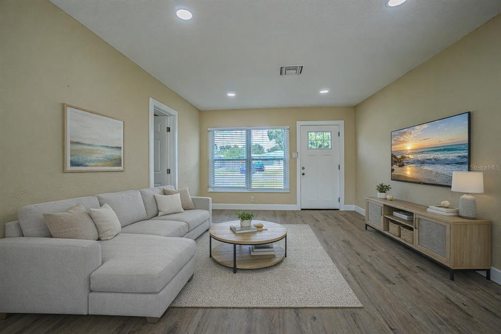 2710 West Nassau Street Tampa, FL 33607 - Photo 4 of 24